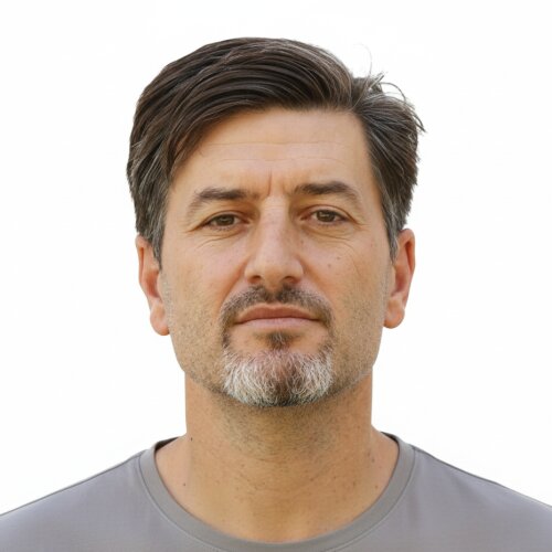 Bayaz Pourmami