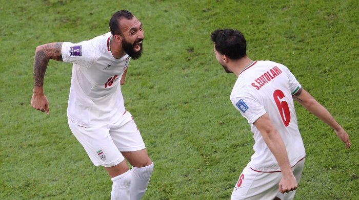 Wales ۰ v 2 Iran