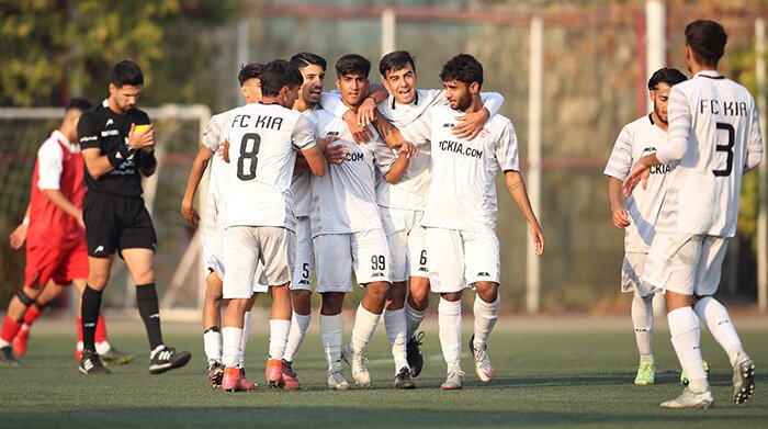 Persepolis 2 v 4 Kia Academy
