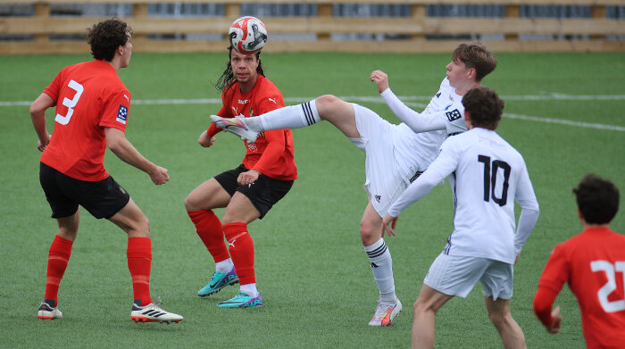 Vasalund 3 v ۰ Täby FK