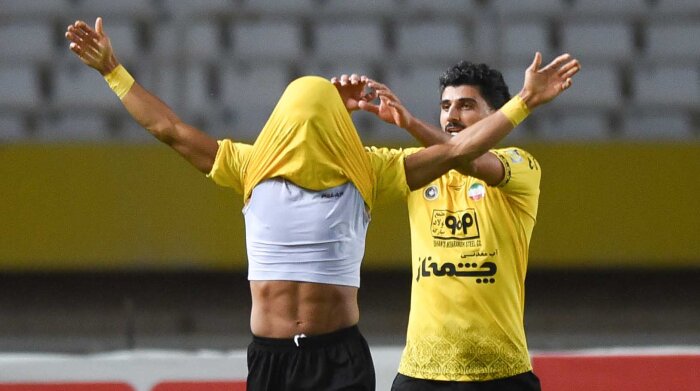 Sepahan 4 v ۱ Shams Azar F.C.