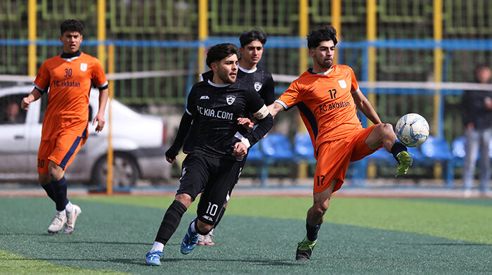 Ekbatan Pars Javan 3 v ۱ Kia Academy
