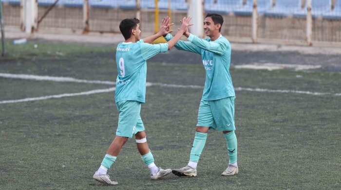 Kia Academy 1 v 3 Paykan